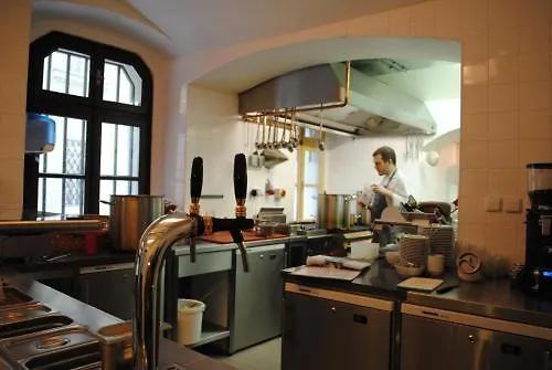 براغ Orea Place Charles Bridge شقة فندقية